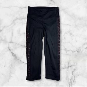 Lululemon Size 4 Color Me Quick Black & Pink